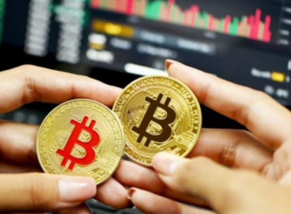 Investing in Crypto Stocks: How Marathon, Riot, Coinbase, and MicroStrategy Outshine Bitcoin
