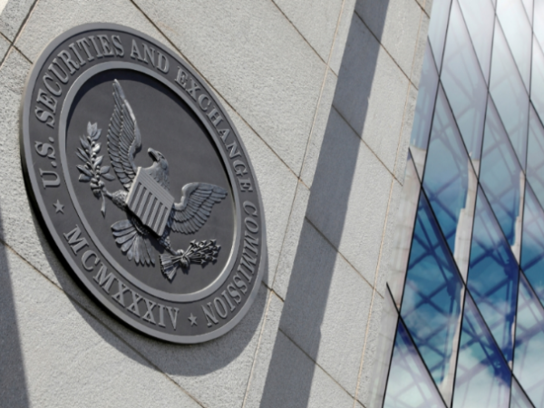 SEC key Crypto unit leader leaves amid impending ETF decisions